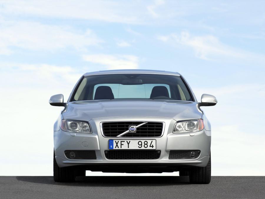  Volvo S80 V8 2007 года  (фото 20 из 69)